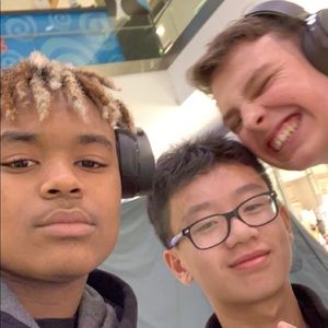 Meet your Posher, Dwayne